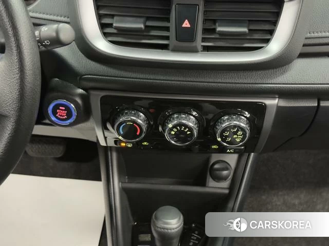 Toyota YARIS L Zhixuan id 4263231 из Китая 14
