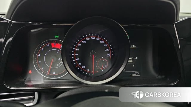 Hyundai Avante (CN7) id 3839706 из Кореи 18