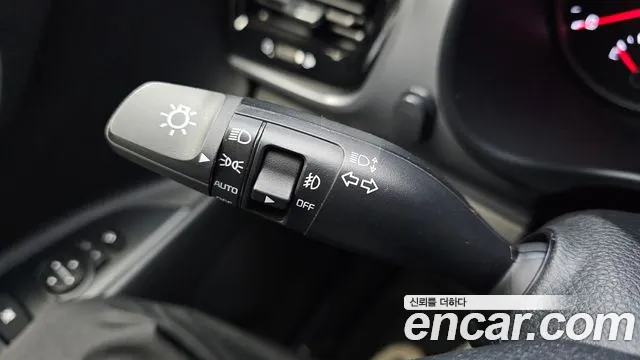 Kia Stonic id 2785387 из Кореи 18