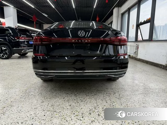 Volkswagen Passat id 4207803 из Китая 9