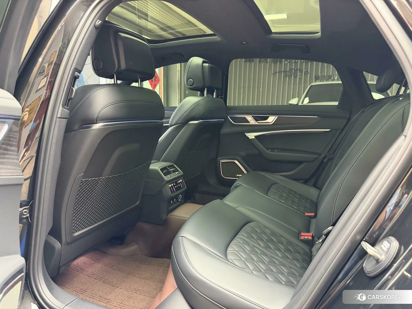 Audi A6L id 4473608 из Китая 41