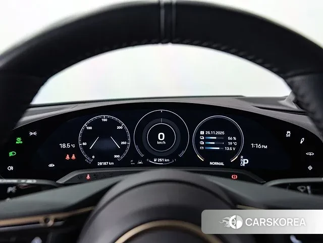 Porsche Taycan id 3523586 из Кореи 18