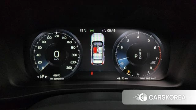 Volvo XC40 id 3867289 из Кореи 18