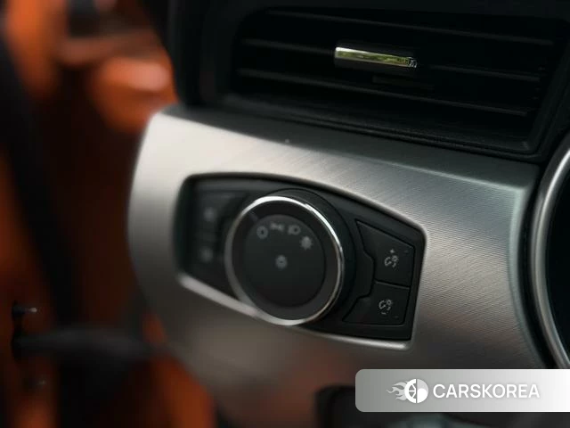 Ford Mustang id 4254582 из Китая 13