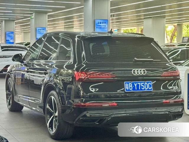 Audi Q7 id 4278778 из Китая 11