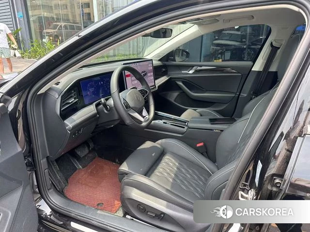 Volkswagen Magotan id 4207426 из Китая 8