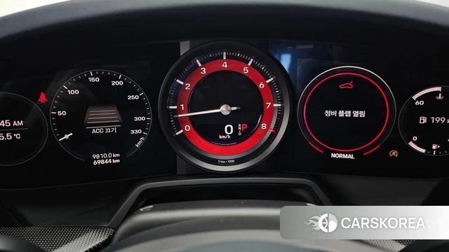 Porsche 911(992) id 4203061 из Кореи 29