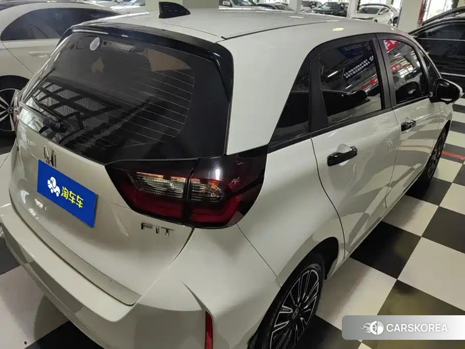 Honda Fit id 4576522 из Китая 14