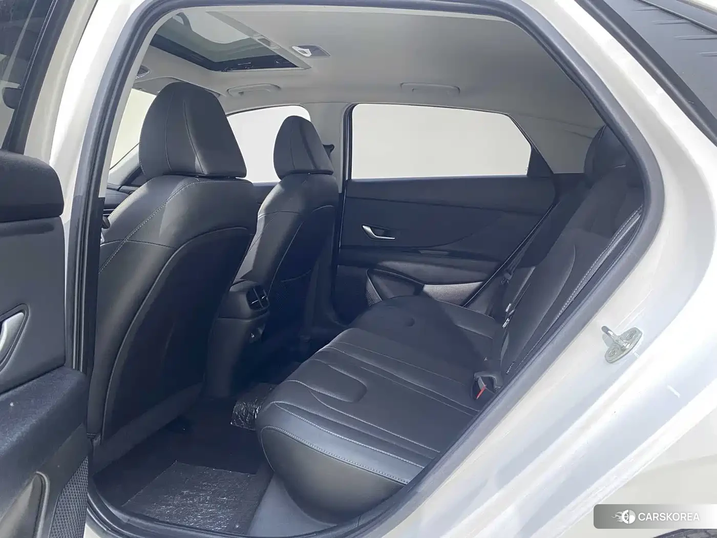 Hyundai Elantra id 4644530 из Китая 18