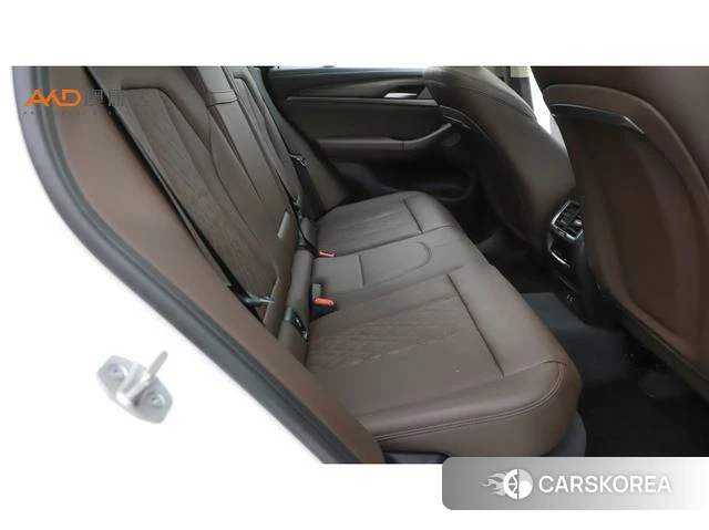 BMW X3 id 4297221 из Китая 8