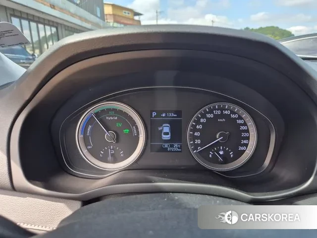 Hyundai Grandeur IG Hybrid id 3198521 из Кореи 17