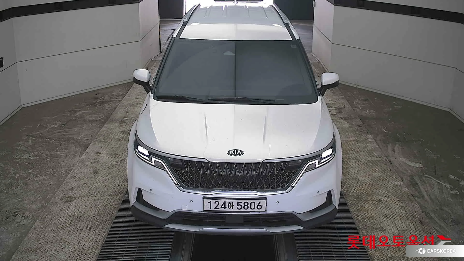 Kia Carnival id 3882122 из Кореи 35