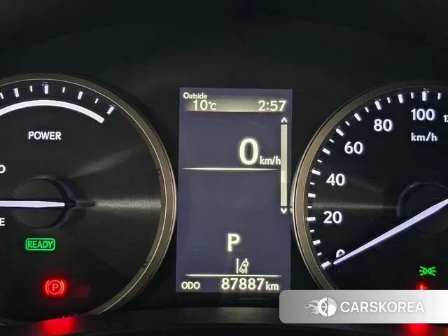 Lexus NX300h id 3588257 из Кореи 17