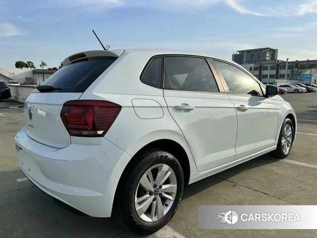 Volkswagen Polo id 4276491 из Китая 16