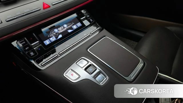 Hyundai The New Grandeur IG id 3800437 из Кореи 18