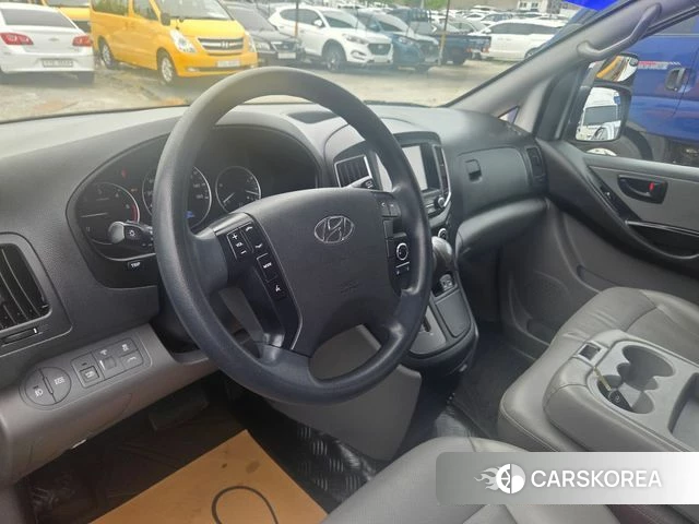 Hyundai The New Grand Starex id 4918374 из Кореи 18