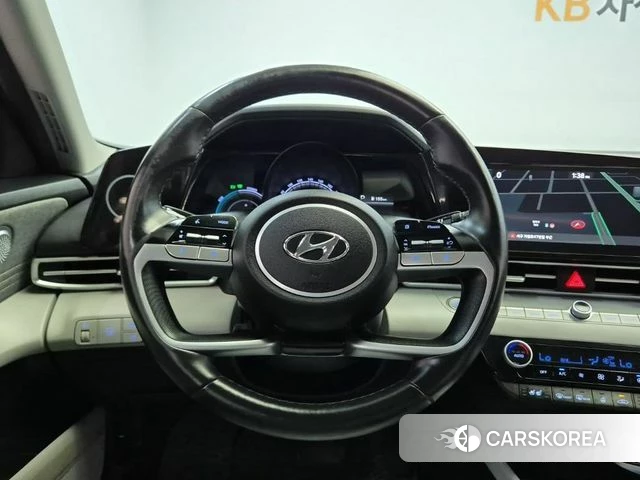 Hyundai Avante Hybrid (CN7) id 4871963 из Кореи 16