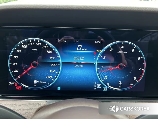 Mercedes-Benz E-class id 4328646 из Китая 13