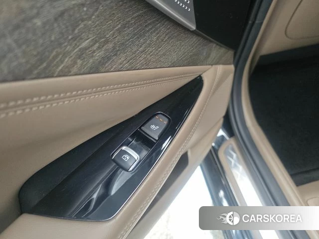 Kia K8 Hybrid id 4680119 из Кореи 18