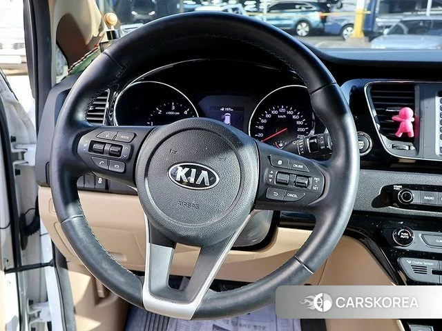 Kia The New Carnival id 4430343 из Кореи 17