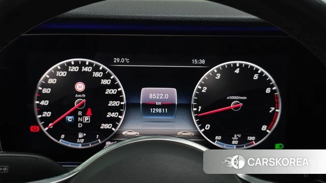 Mercedes-Benz E-Class W213 id 4764729 из Кореи 35