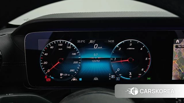 Mercedes-Benz E-Class W213 id 4671596 из Кореи 31
