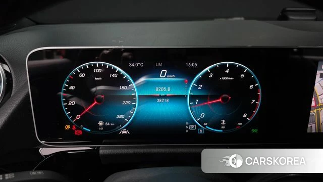 Mercedes-Benz GLA - Class H247 id 4625514 из Кореи 31