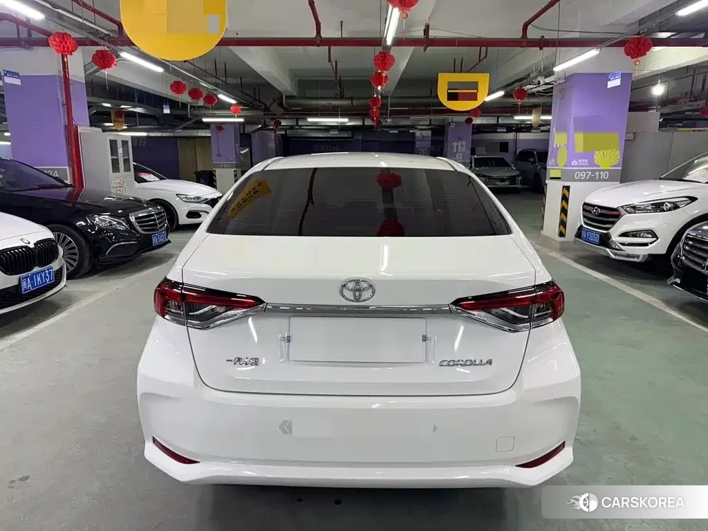 Toyota Corolla id 4669504 из Китая 8