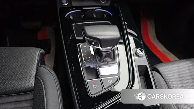 Audi A4 (B9) id 3343211 из Кореи 18