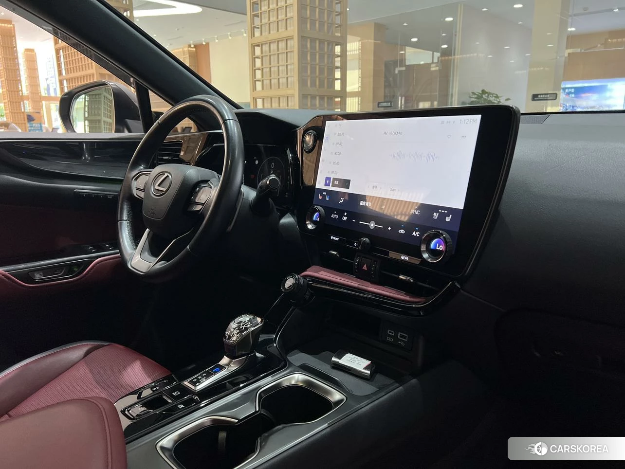 Lexus NX id 4440463 из Китая 16