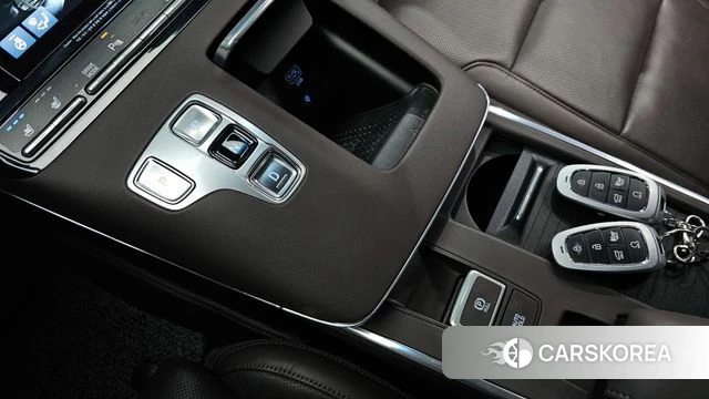 Hyundai The New Grandeur IG id 4409793 из Кореи 32
