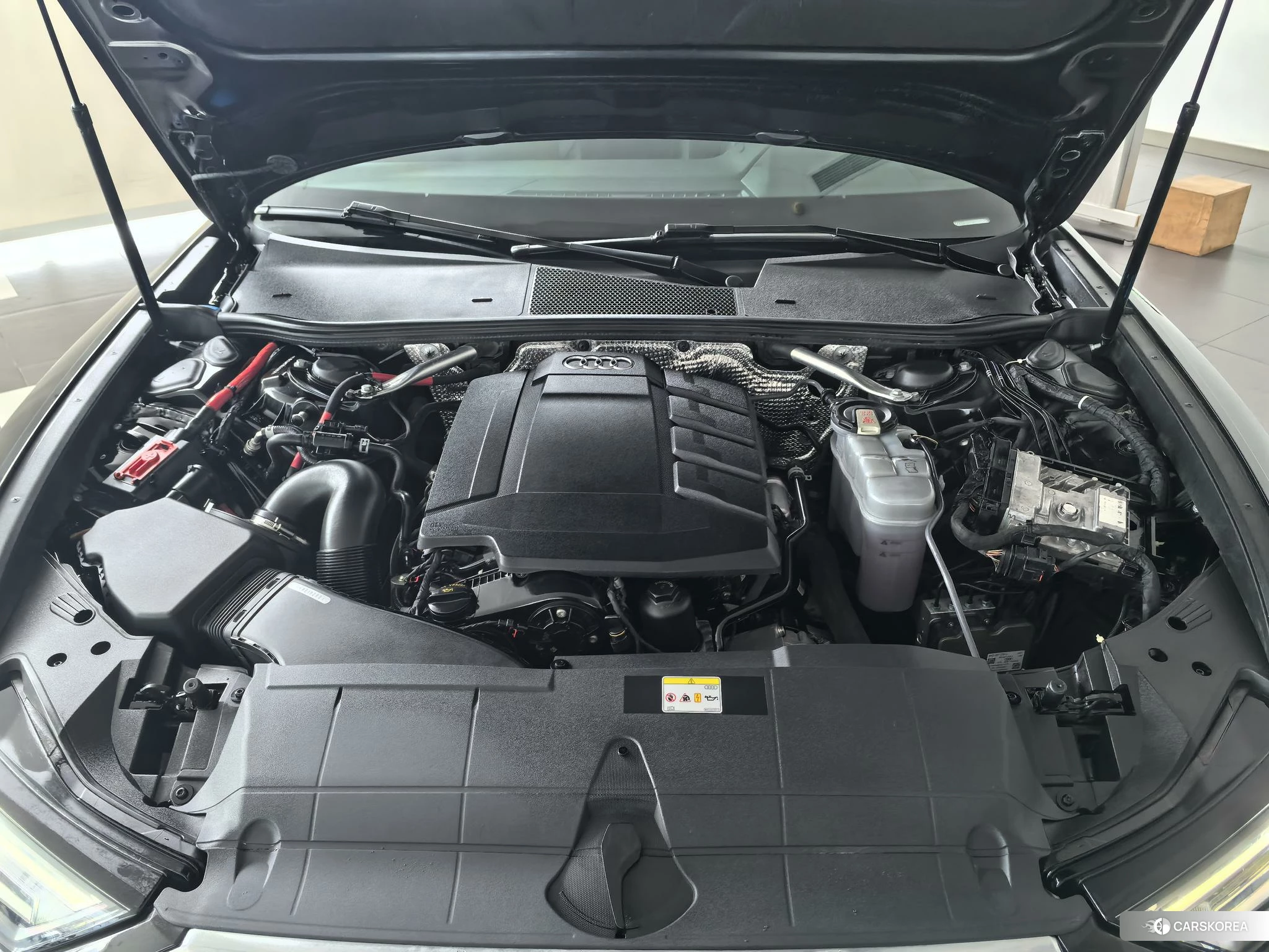 Audi A6L id 4461640 из Китая 15