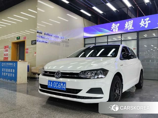 Volkswagen Polo id 4261338 из Китая 16