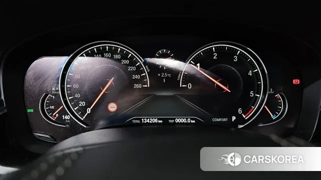 BMW 5 Series (G30) id 3682656 из Кореи 18