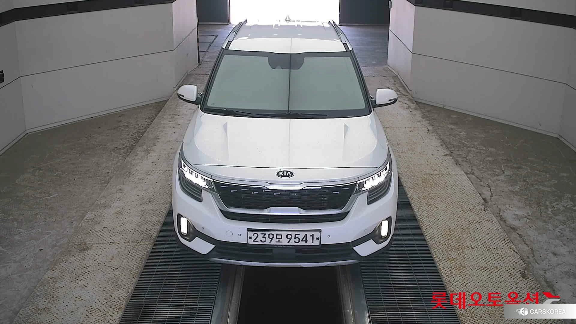Kia Seltos id 4498420 из Кореи 35