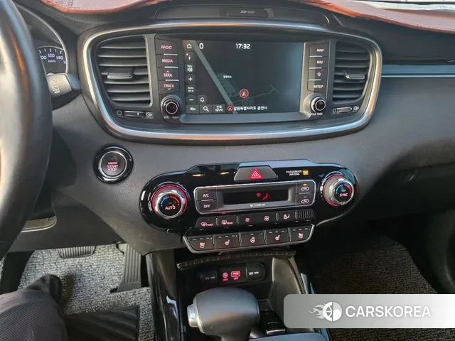 Kia The New Sorento id 3667038 из Кореи 16