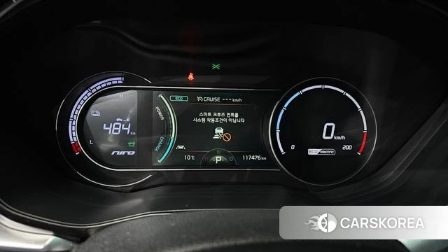 Kia Niro EV id 3819116 из Кореи 18