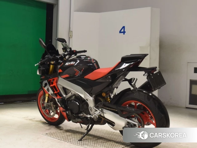 Aprilia TUONO V4 1100 FACTORY id 4365344 из Японии 8