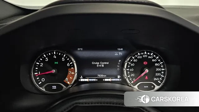 Jeep Renegade id 3262854 из Кореи 18