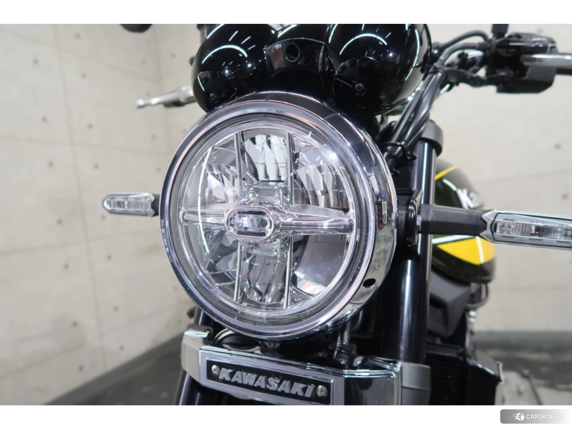 Kawasaki Z900RS id 3950307 из Японии 29