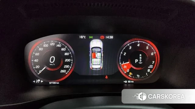 Volvo XC40 id 3307662 из Кореи 18