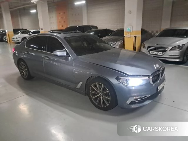 BMW 5 Series (G30) id 3921011 из Кореи 19