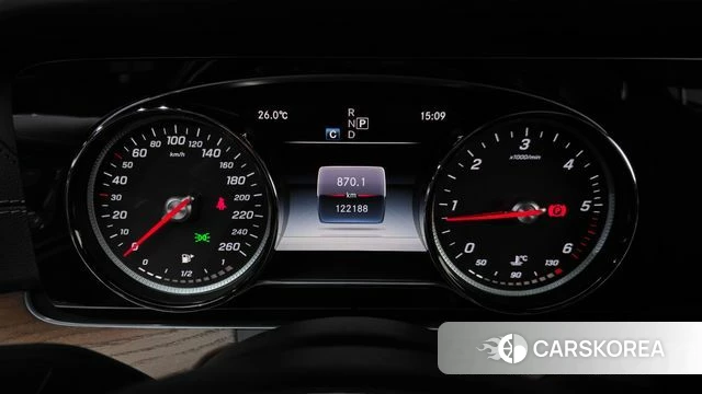 Mercedes-Benz E-Class W213 id 4760294 из Кореи 29