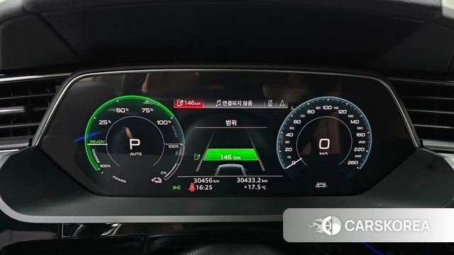 Audi e-Tron id 3898768 из Кореи 18