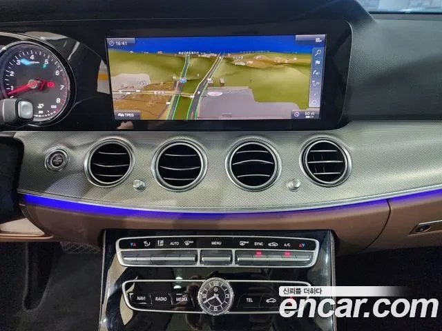 Mercedes-Benz E-Class W213 id 2860573 из Кореи 18