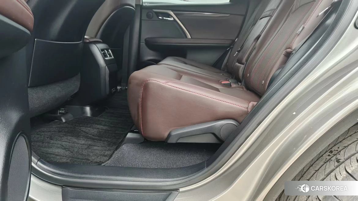 Lexus RX id 4492781 из Китая 9