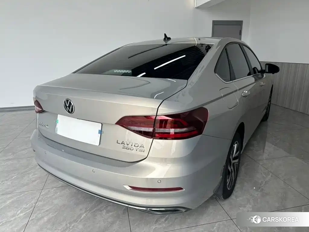 Volkswagen Lavida id 4622578 из Китая 19