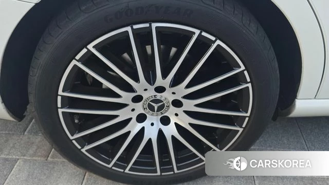 Mercedes-Benz C-Class W206 id 4223917 из Кореи 10