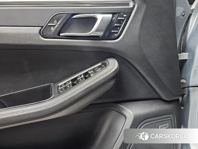 Porsche Macan id 3094263 из Кореи 16