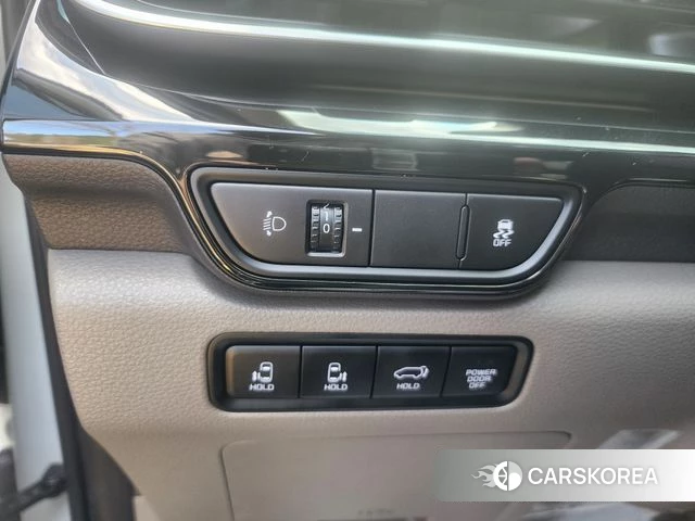 Kia The New Carnival 4th Generation id 3864379 из Кореи 18